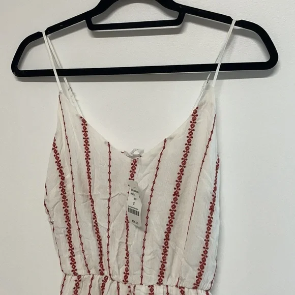 Red and white romper - Picture 2 of 6